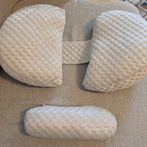 Beno Maternity Pillow